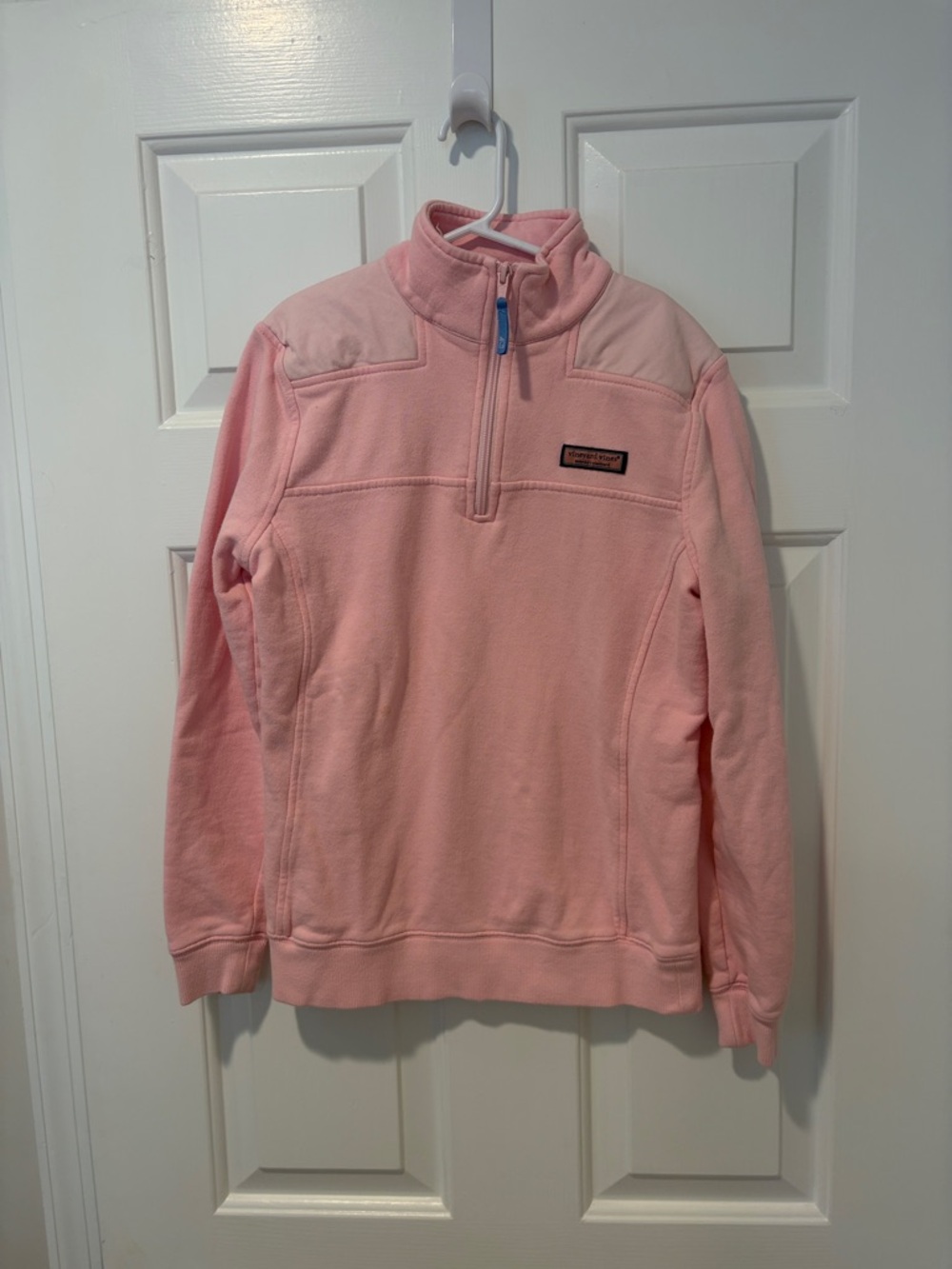 Girls pink vineyard vines pullover size XS